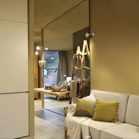 펜션 Eco-Friendly Spa Getaway For Groups At Wellness Retreat In Eastern Slovenia 포드체트르테크